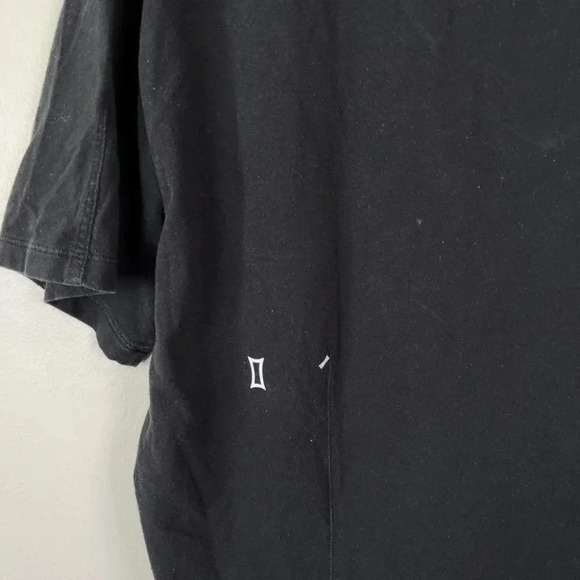 Kit &  Ace Vneck Short Sleeve Essential Black Tee - Picture 12 of 12